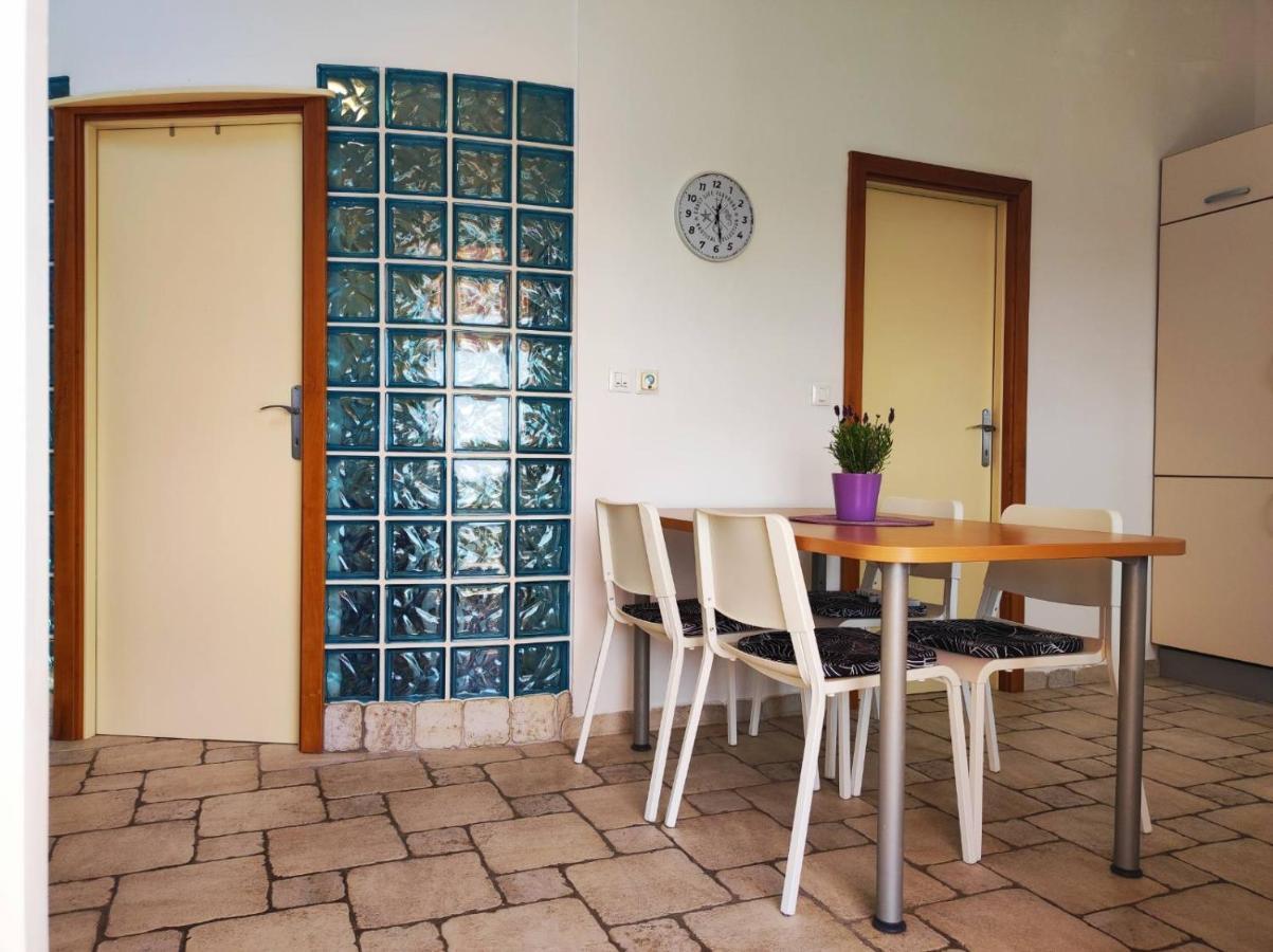 Lavanda Apartment Krk Town Exterior foto